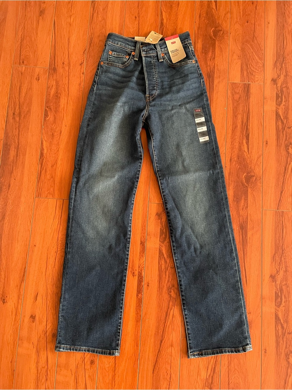 Levi’s Ribcage Straight Leg jeans, NWT - Picture 4 of 10